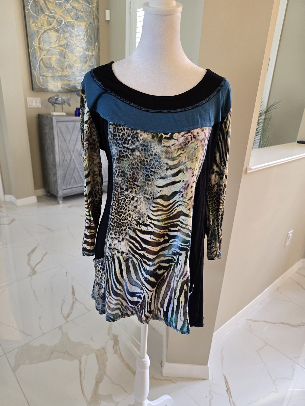 Multicolor Animal-Print Tunic with Teal Yoke